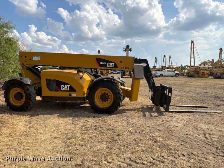 2012 Caterpillar TL943C