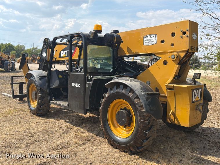 2012 Caterpillar TL943C