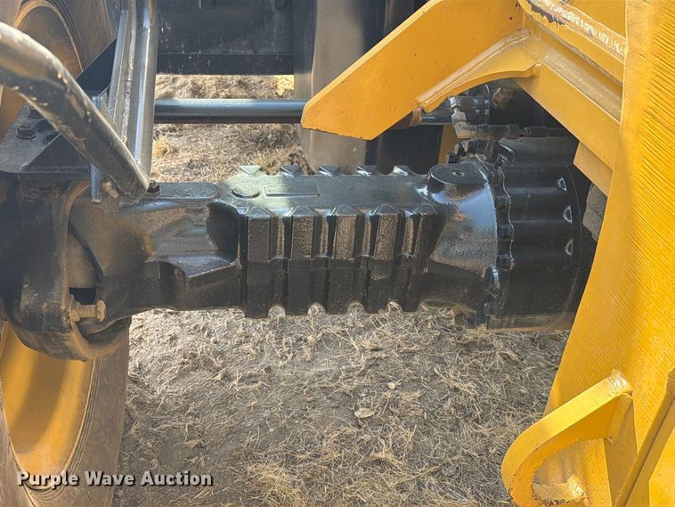 2012 Caterpillar TL943C