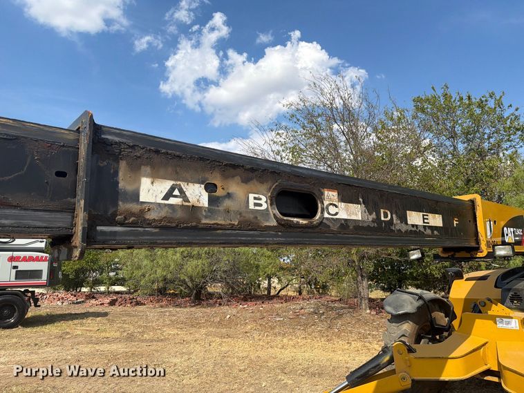 2012 Caterpillar TL943C