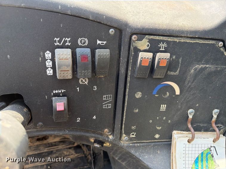 2012 Caterpillar TL943C