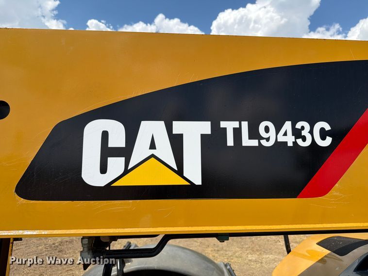 2014 Caterpillar TL943C