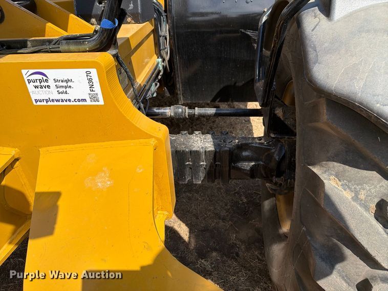 2014 Caterpillar TL943C