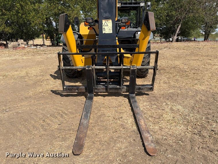 2014 Caterpillar TL943C