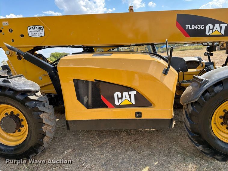 2014 Caterpillar TL943C