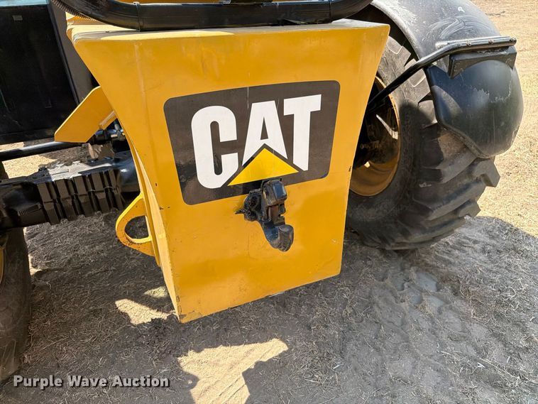 2014 Caterpillar TL943C