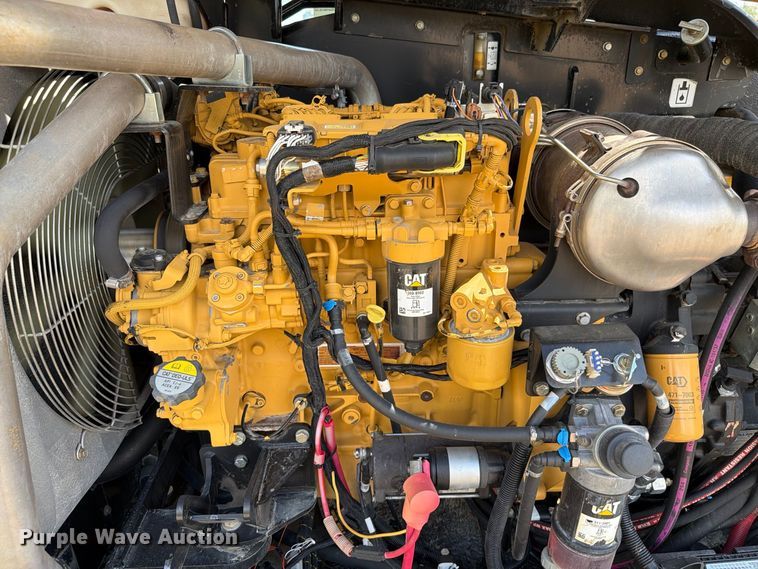 2014 Caterpillar TL943C