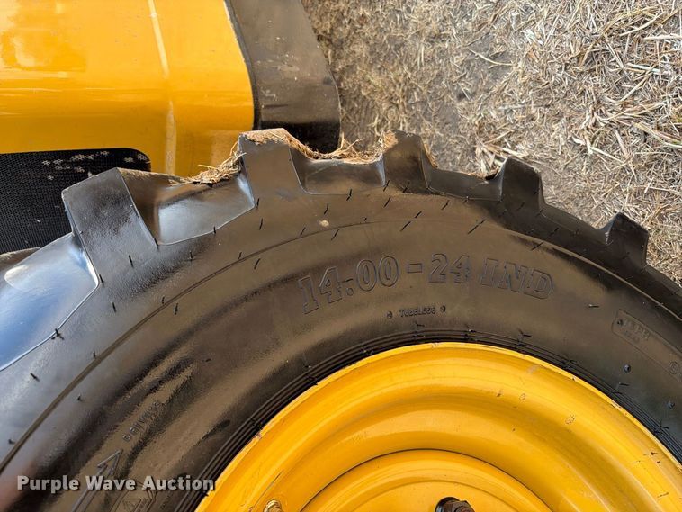 2014 Caterpillar TL943C