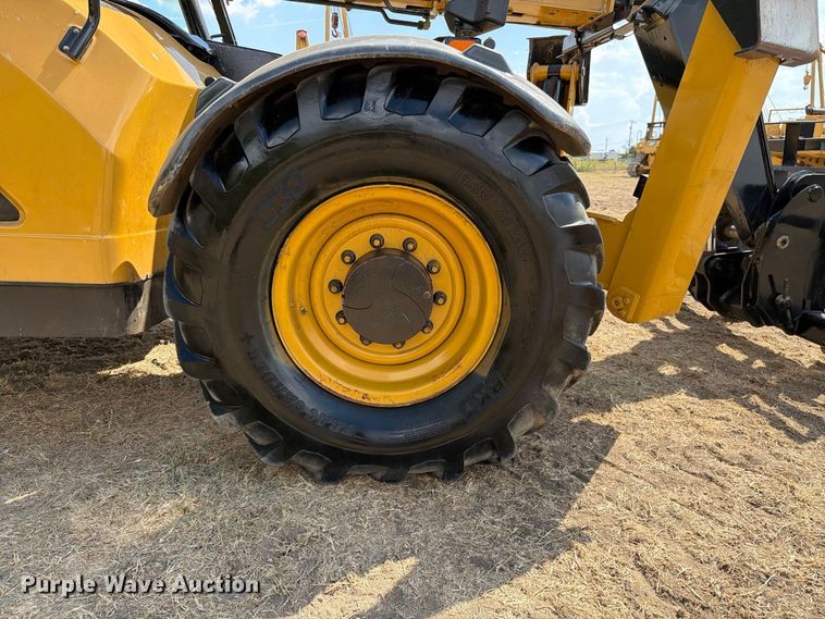 2014 Caterpillar TL943C