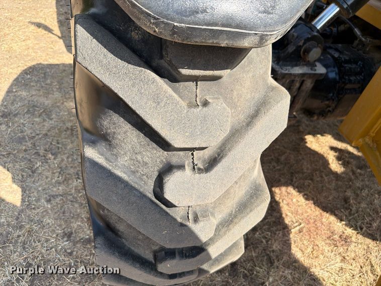2014 Caterpillar TL943C