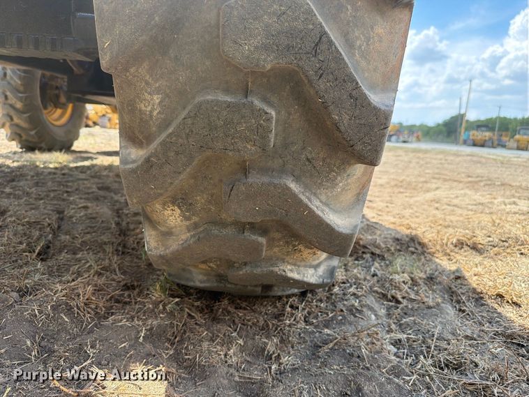 2012 Caterpillar TH514