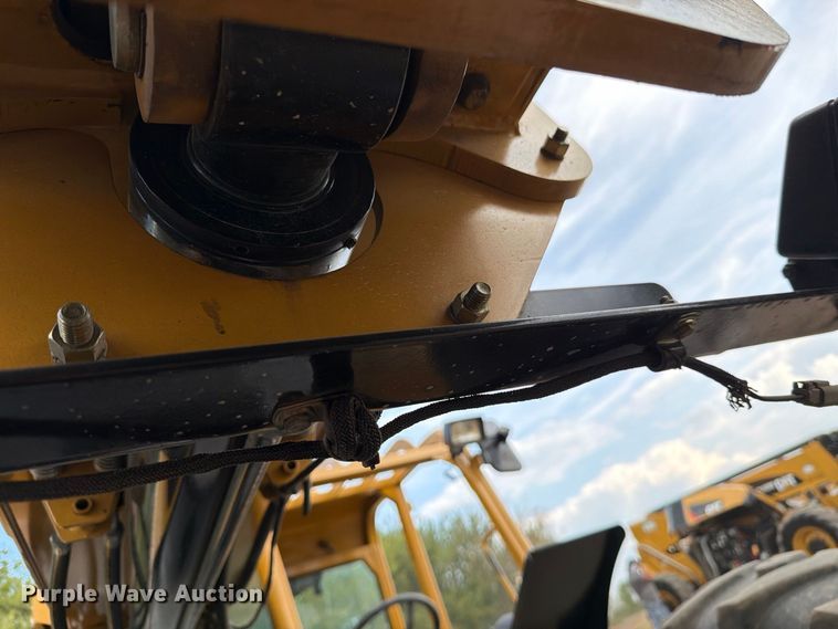 2008 Caterpillar TL1055