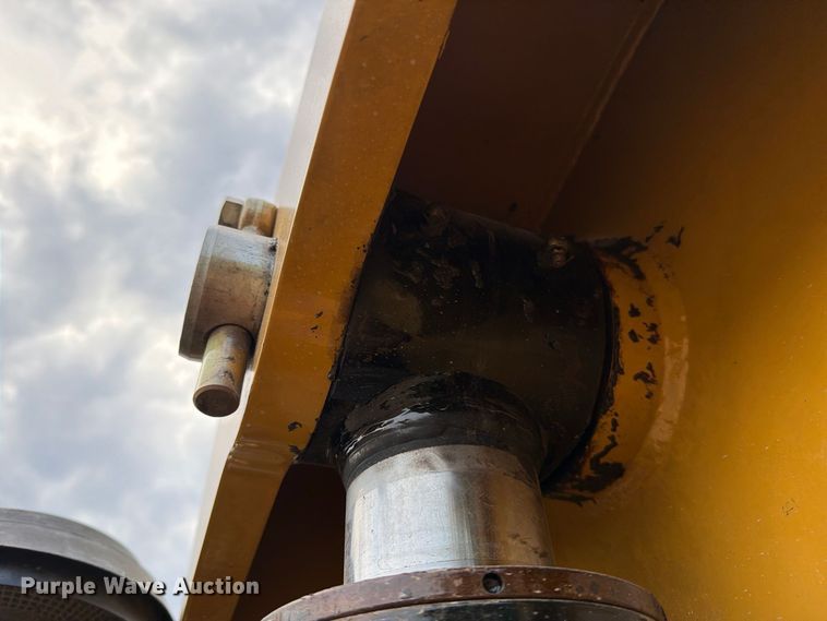 2008 Caterpillar TL1055