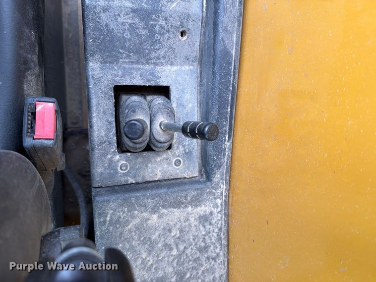 2008 Caterpillar TL1055