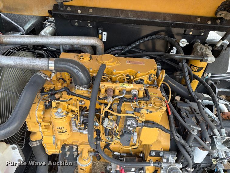 2008 Caterpillar TL1055