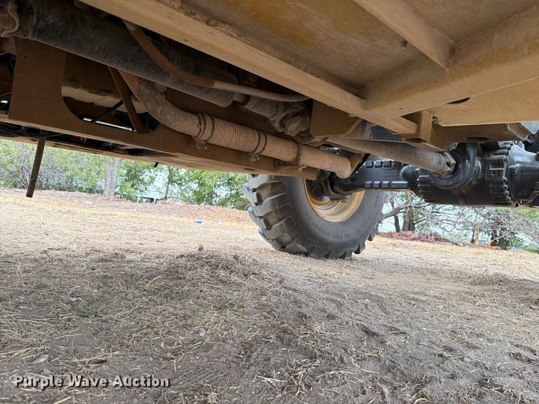 2008 Caterpillar TL1055