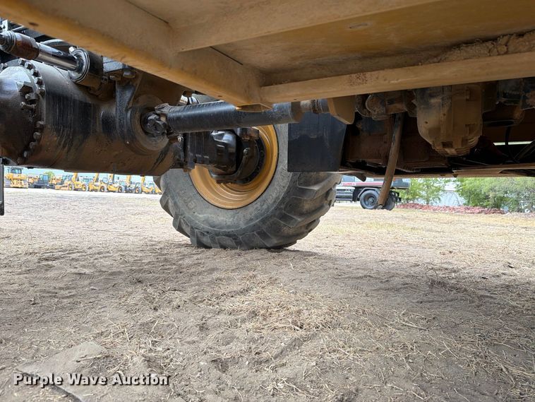 2008 Caterpillar TL1055
