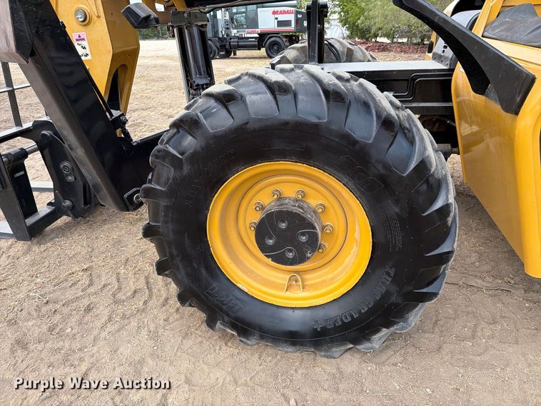 2008 Caterpillar TL1055