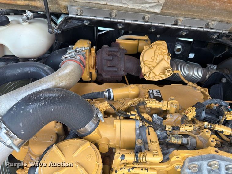 image for item FN3673 2013 Caterpillar TL1055C telehandler