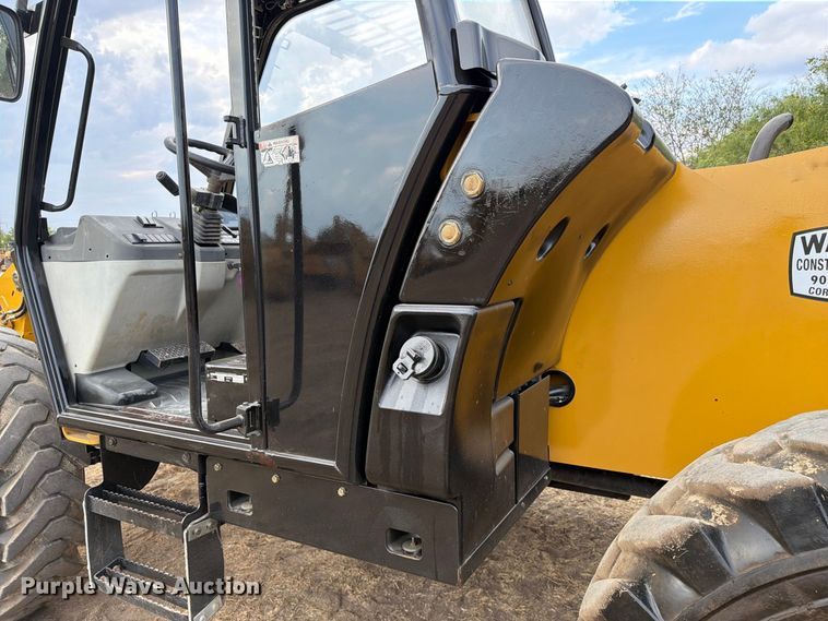 2012 Caterpillar TH514