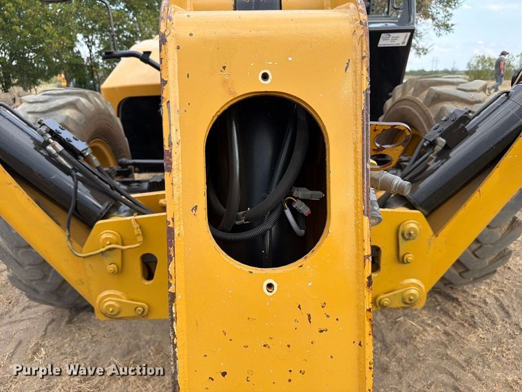 2012 Caterpillar TH514