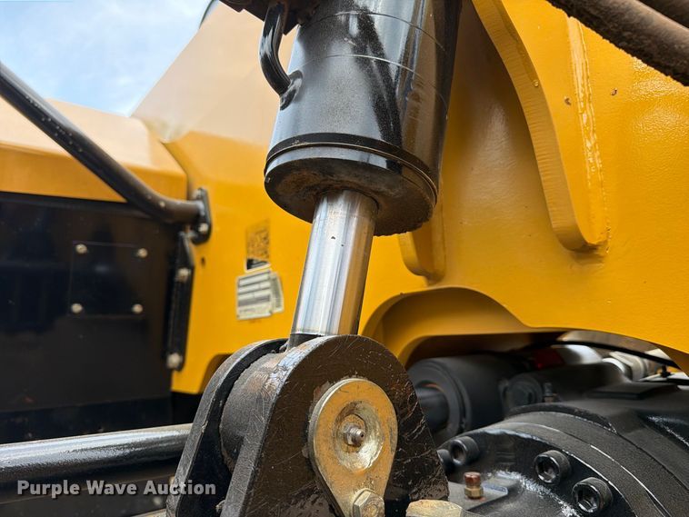 2012 Caterpillar TH514