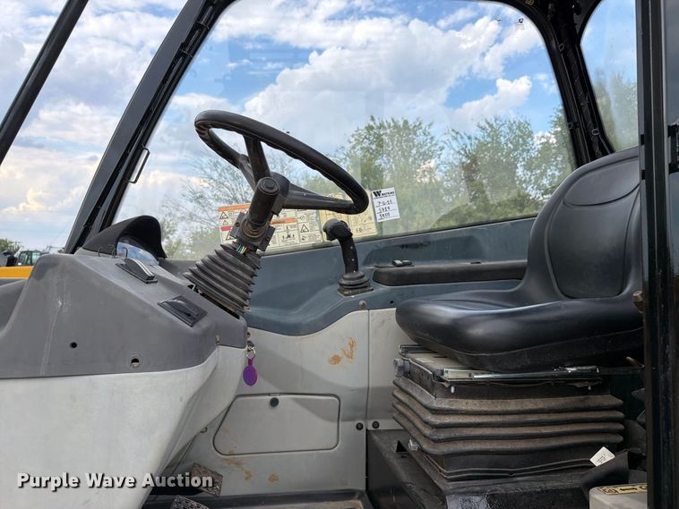 2012 Caterpillar TH514