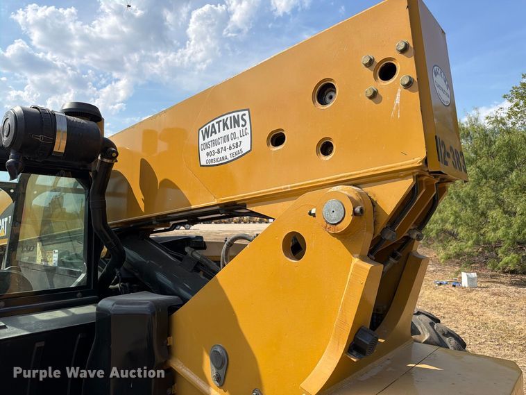 2012 Caterpillar TL943C