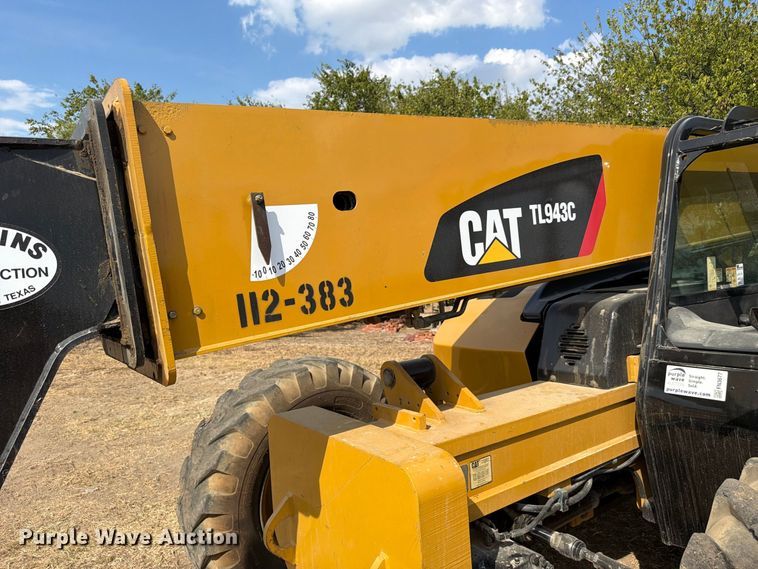 2012 Caterpillar TL943C