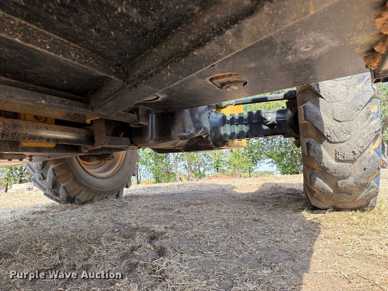 2012 Caterpillar TL943C