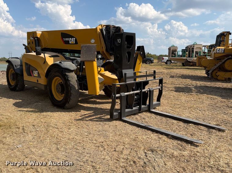 2015 Caterpillar TL1055C