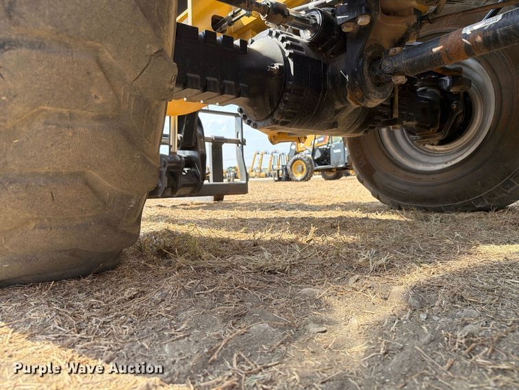 2015 Caterpillar TL1055C