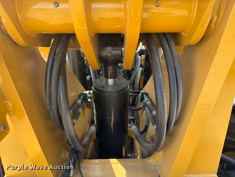 2015 Caterpillar TL1055C