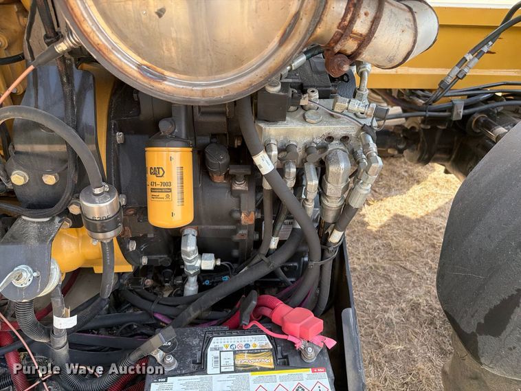 2015 Caterpillar TL1055C