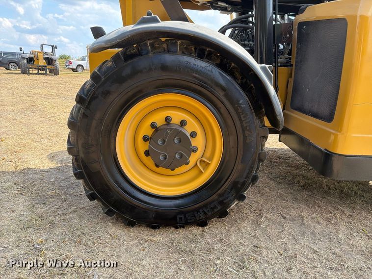 2015 Caterpillar TL1055C