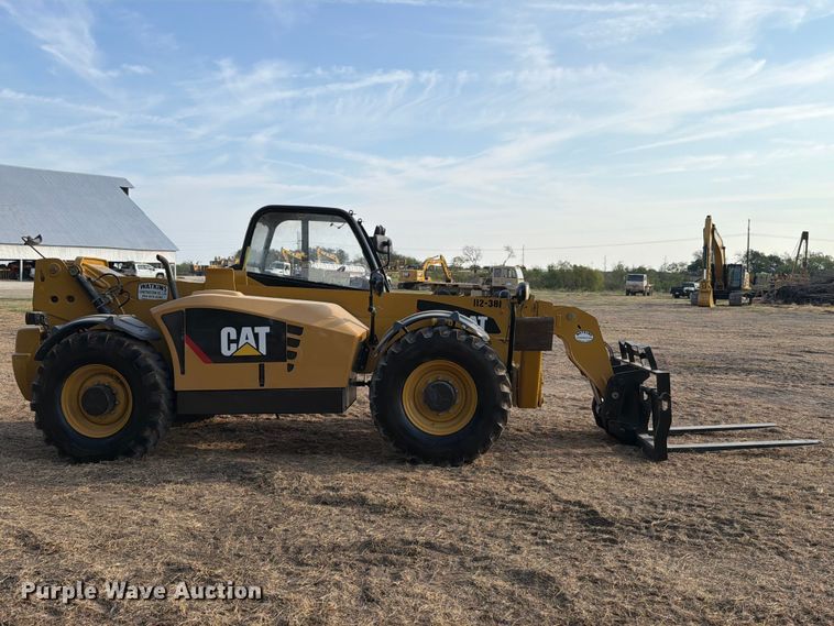image for item FN3679 2013 Caterpillar TH514 telehandler