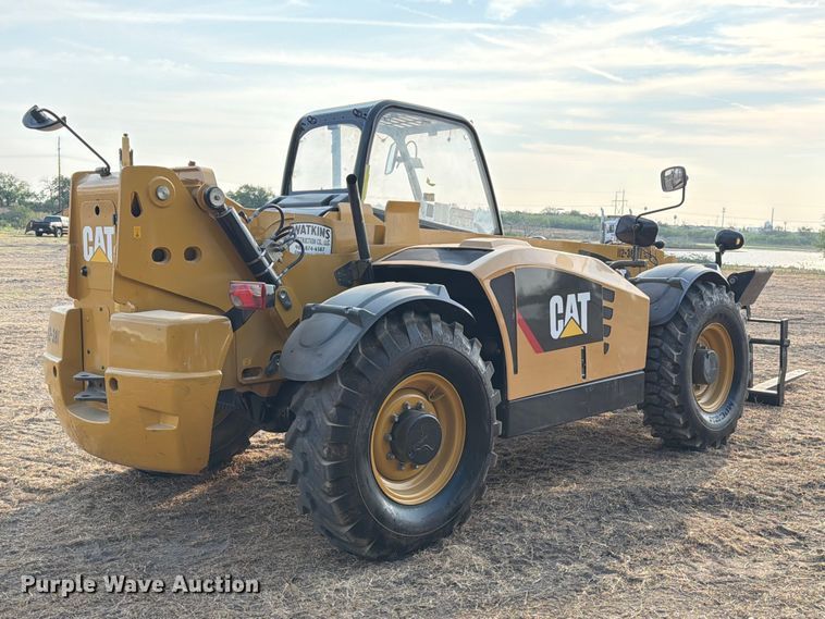 image for item FN3679 2013 Caterpillar TH514 telehandler