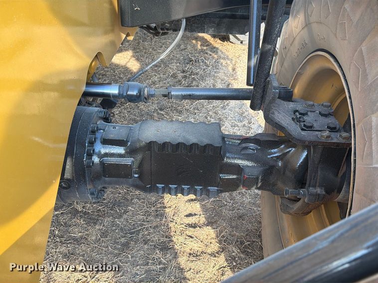 image for item FN3679 2013 Caterpillar TH514 telehandler