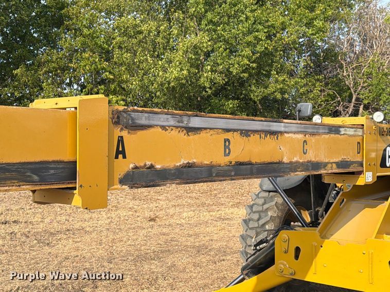 image for item FN3679 2013 Caterpillar TH514 telehandler