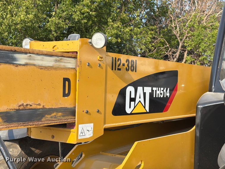 image for item FN3679 2013 Caterpillar TH514 telehandler