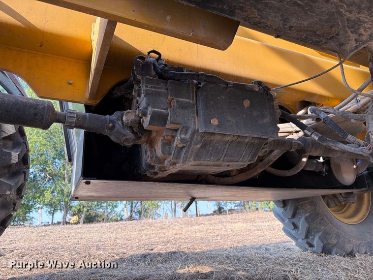 image for item FN3679 2013 Caterpillar TH514 telehandler