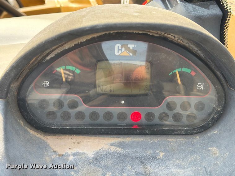 image for item FN3679 2013 Caterpillar TH514 telehandler