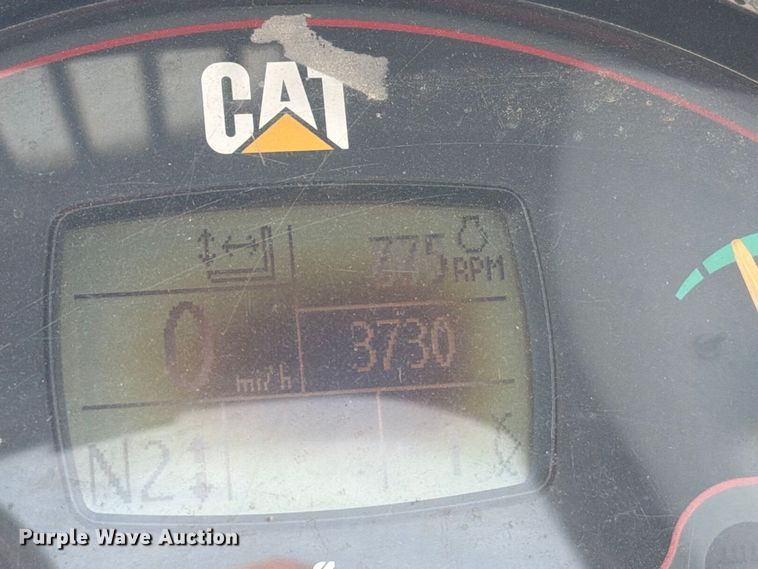 image for item FN3679 2013 Caterpillar TH514 telehandler