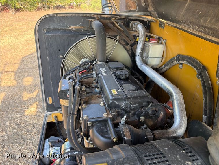 image for item FN3679 2013 Caterpillar TH514 telehandler