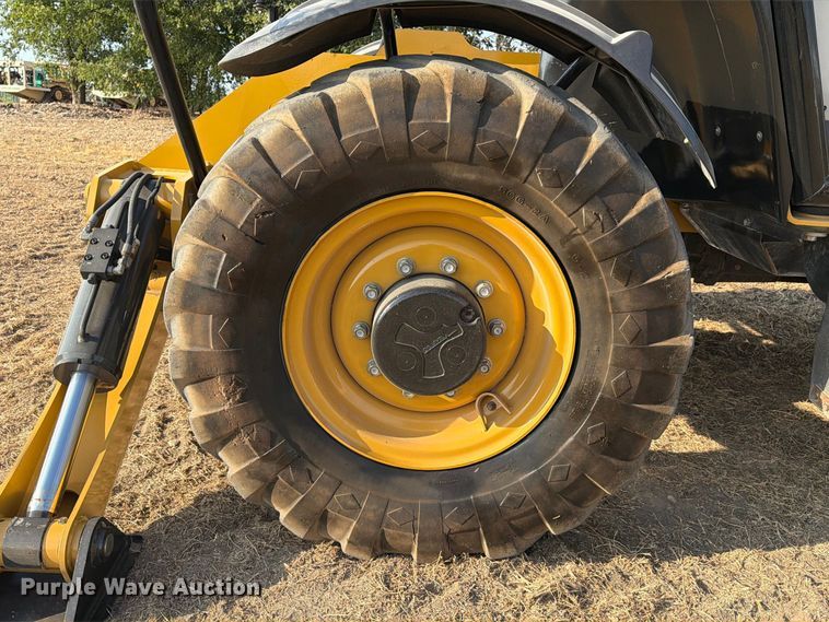 image for item FN3679 2013 Caterpillar TH514 telehandler