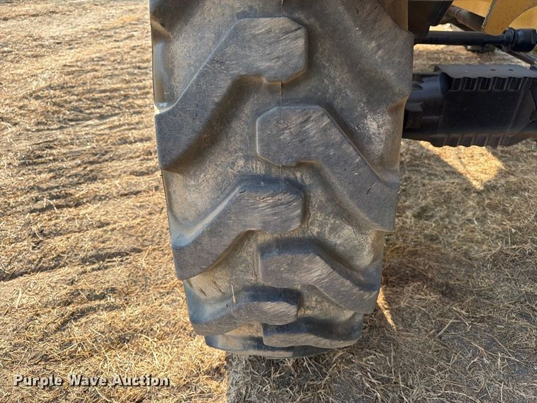image for item FN3679 2013 Caterpillar TH514 telehandler