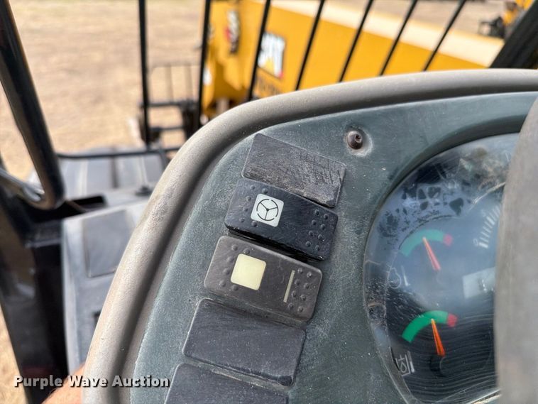 2006 Caterpillar TH360B