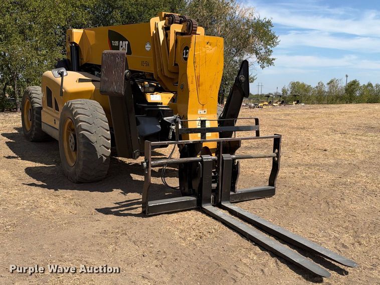 image for item FN3682 2011 Caterpillar 1255C telehandler
