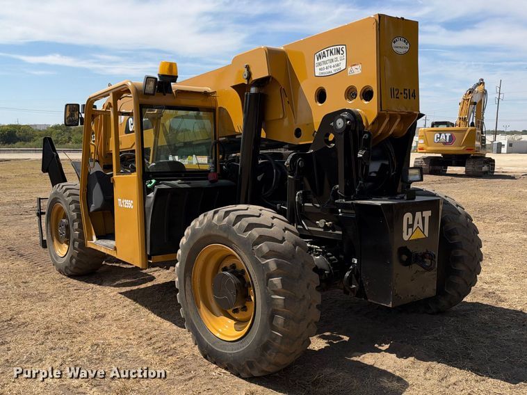 image for item FN3682 2011 Caterpillar 1255C telehandler