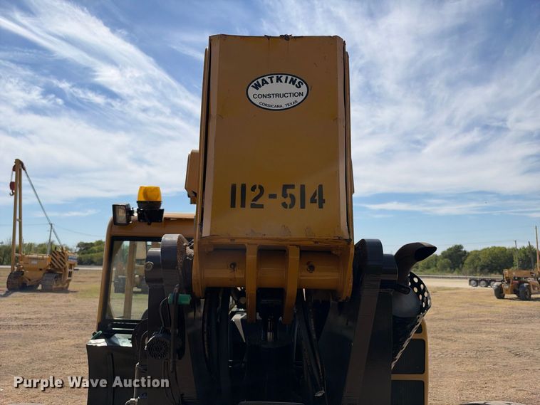 image for item FN3682 2011 Caterpillar 1255C telehandler